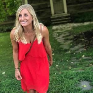 Meet your Posher, Kelli